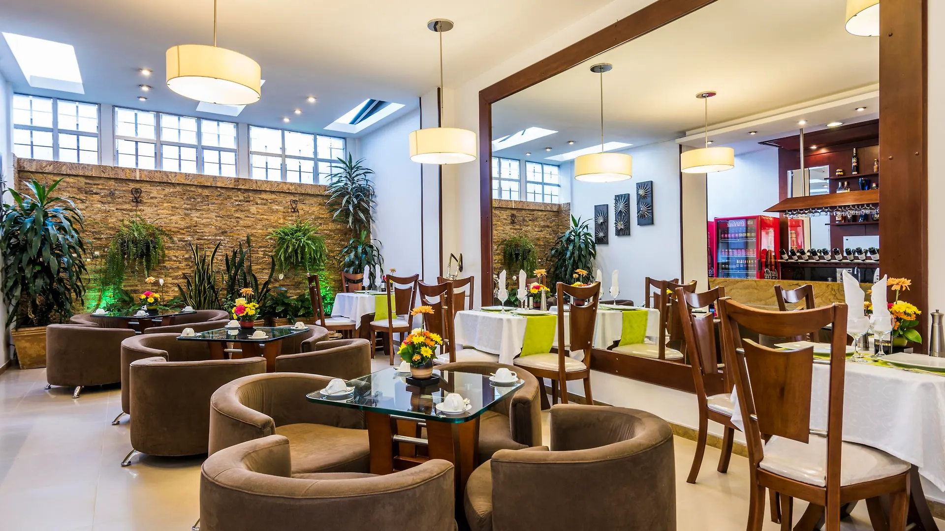 בוגוטה Hotel Platinum Suite 4*,  קולומביה