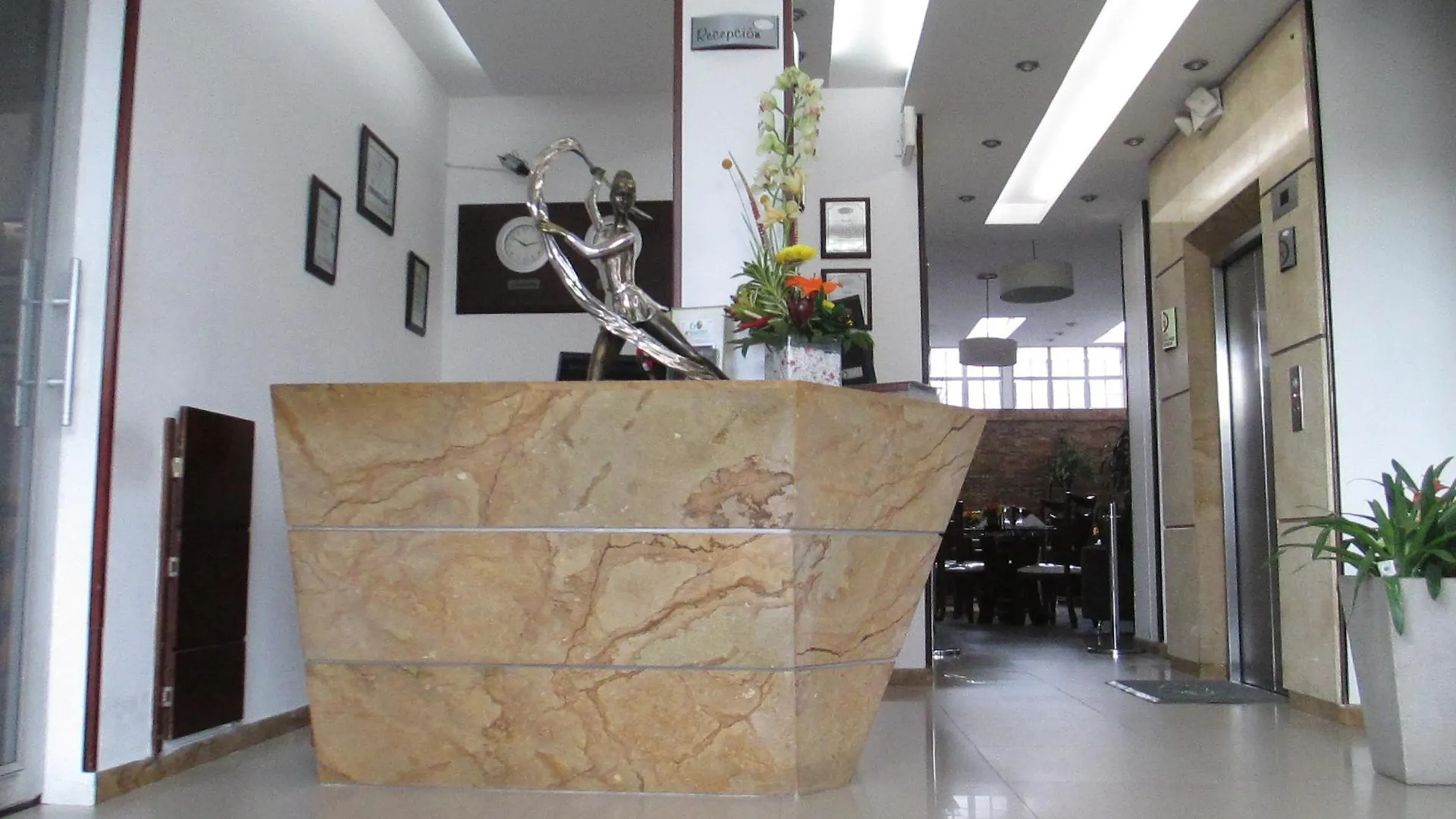 ****  בוגוטה Hotel Platinum Suite קולומביה